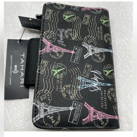 TAHARI RFID Bifold Wallet Vegan Leather - Picture 2 of 6